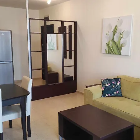 Garden Of Eden Sea And Pool View Apartman *